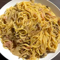 ベーコンとキノコのバター醤油パスタ|soraさん