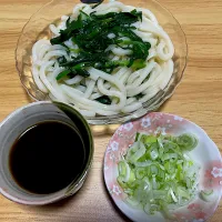 ニラうどん|料理好きなじいさまさん