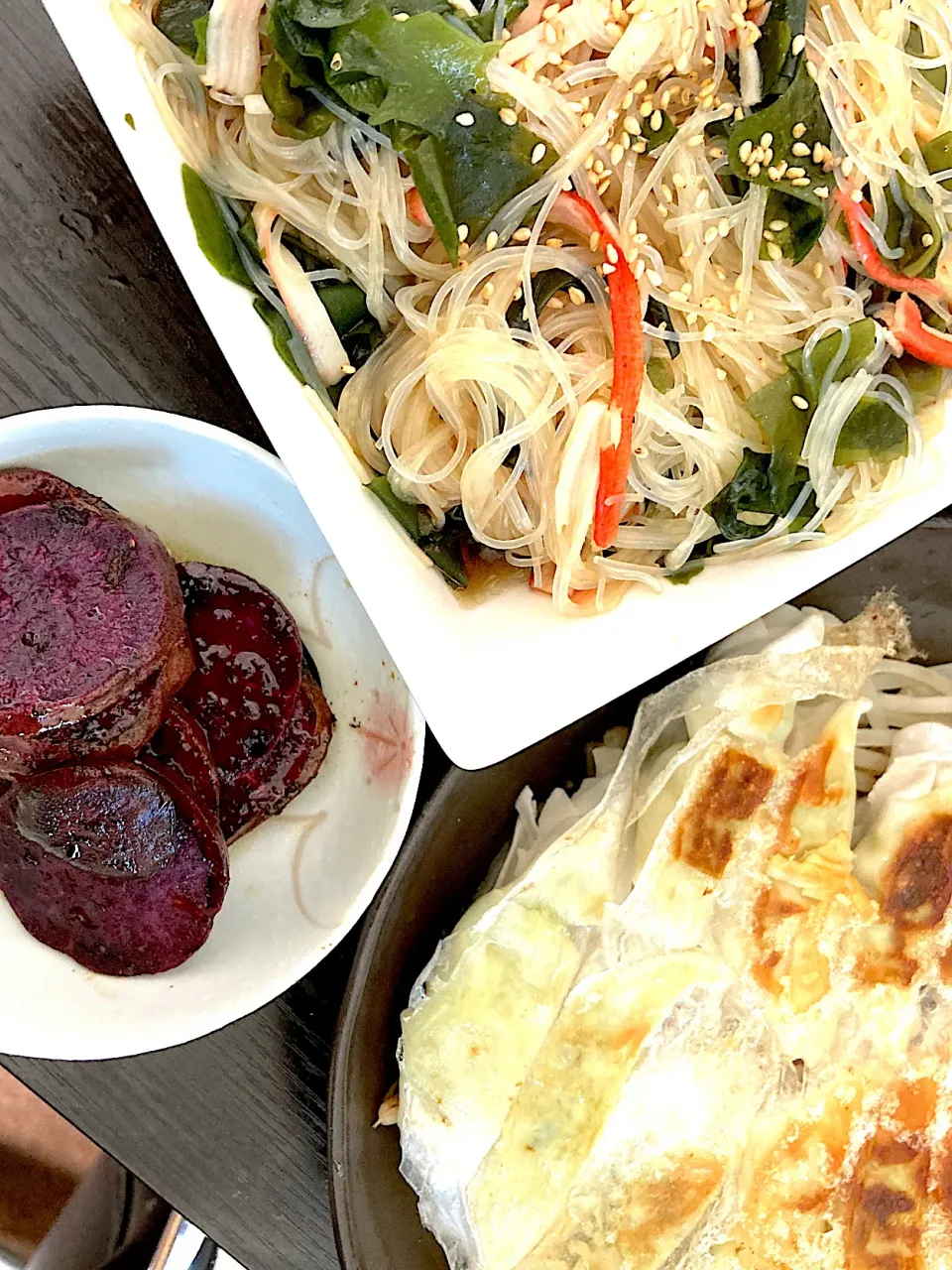 焼き餃子、中華春雨サラダ、紫芋蜂蜜バター焼き|まみみさん