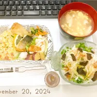 夜食べないといけないものが沢山あるからお昼は少なくしてね。と、頼んだ小さい弁当‪ ·͜·♡‬なのに多い気がする弁当( ᐛ )| Tsuu_chan‪ ·͜·♡‬さん