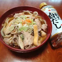 雅なお椀で肉うどん🐷🍜