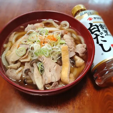 「割烹白だし」を使ってみたSnapdishの料理・レシピ写真:雅なお椀で肉うどん🐷🍜