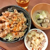 豚丼　和風ポテサラ　みそ汁| 🍏りんご🍎さん