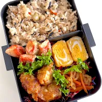 ひじきの炊き込みご飯と揚げ餃子弁当！|ikumonさん