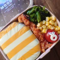 漢の…次女用🍱しましまチーズハンバーグ弁当|ᵏᵒᵘさん