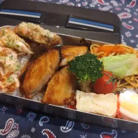 ブリ照り焼き磯辺揚げ弁当　271| キャンディさん