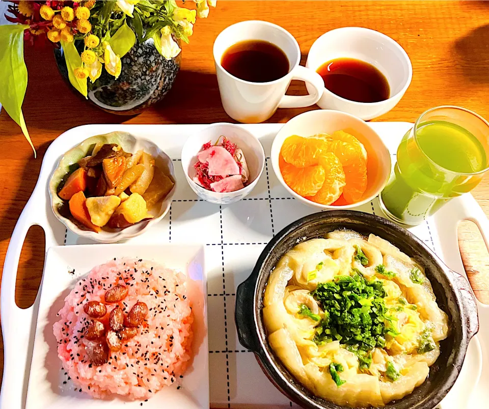 今日の自分朝ごはん🍲甘納豆の道産子赤飯、白菜豚肉巻き鍋^ ^|HAMI69さん