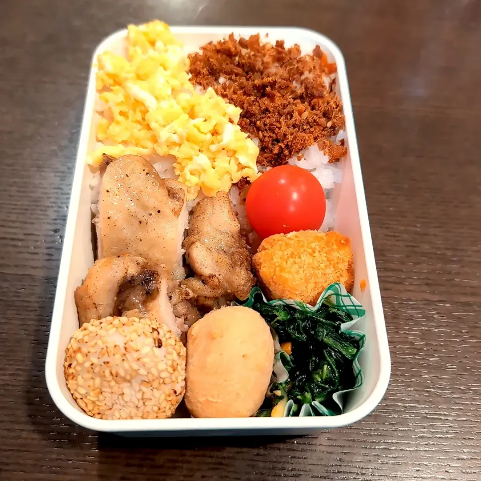 2色弁当🍱|Rieさん