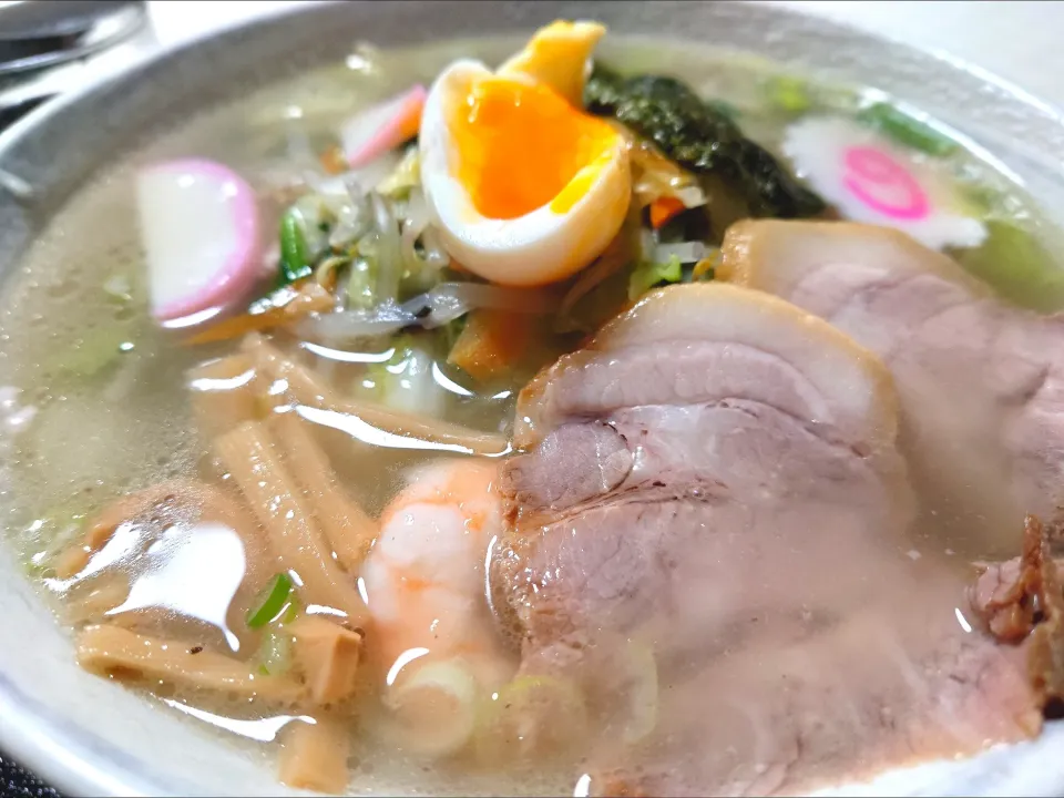 【現店舗では1953年営業開始】 
開平軒 
五目ラーメン
＠志茂6分
(JR赤羽駅から徒歩14分)
24287 (311,145)|大脇さん