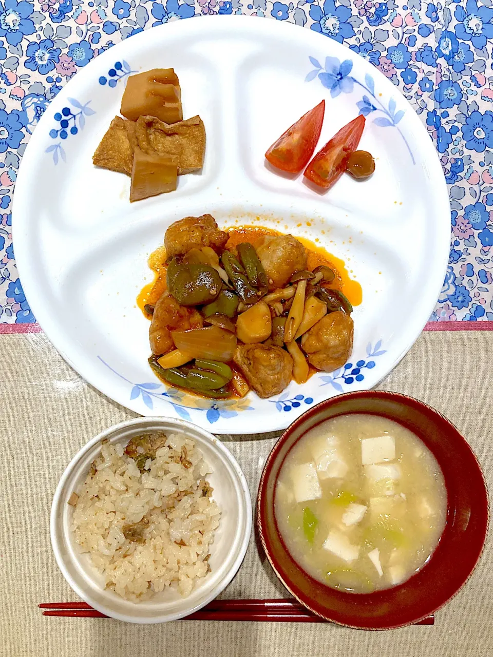 牡蠣の炊込みご飯と酢豚•油揚げと筍煮|おしゃべり献立さん