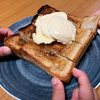 ＊焼き立てパンの蜂蜜バターアイス🍯🍨＊|＊抹茶＊さん