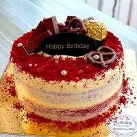 Signature Red Velvet Cake|The Bakeryさん