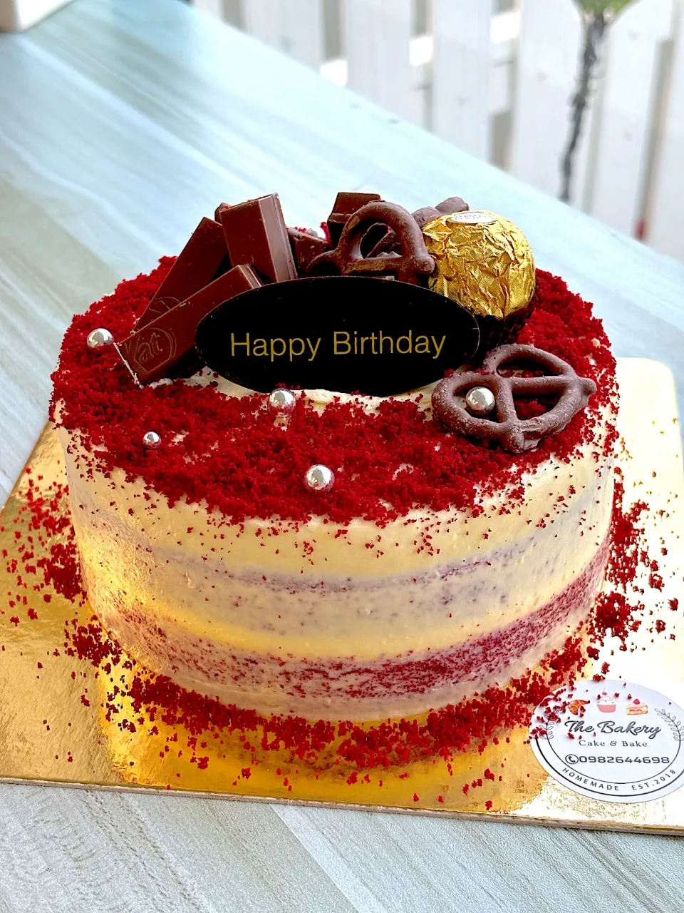 Signature Red Velvet Cake|The Bakeryさん