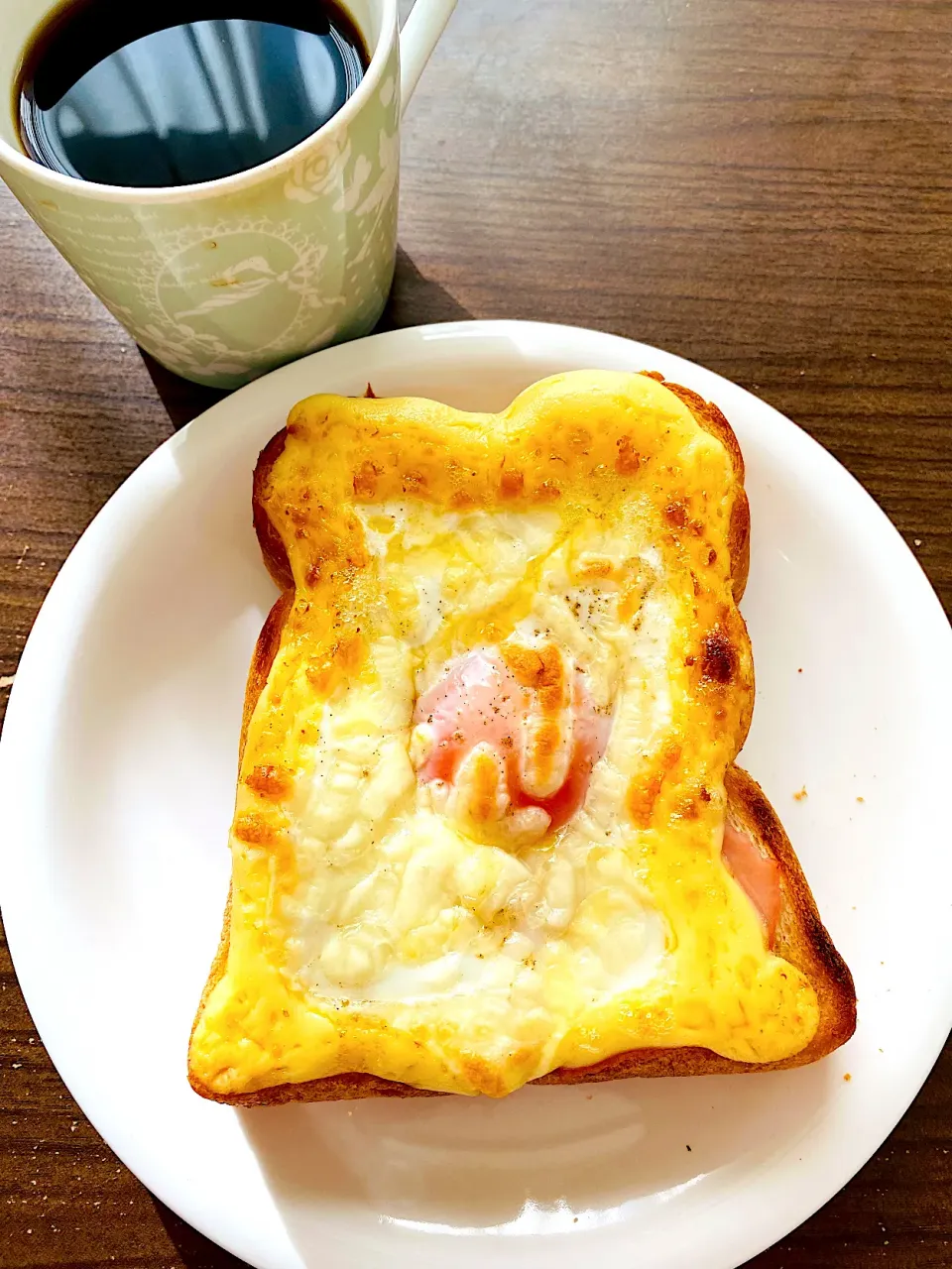 朝ごパン|とっしぃさん