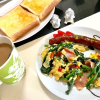 ポパイベーコンエッグ🥓🌿🥚で朝ごはん　チョリソーは自家製柚子胡椒で|Takeshi  Nagakiさん