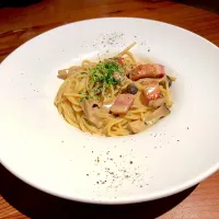 奈良でランチ❣️ポルチーニクリームのパスタ🍝|bebechanさん