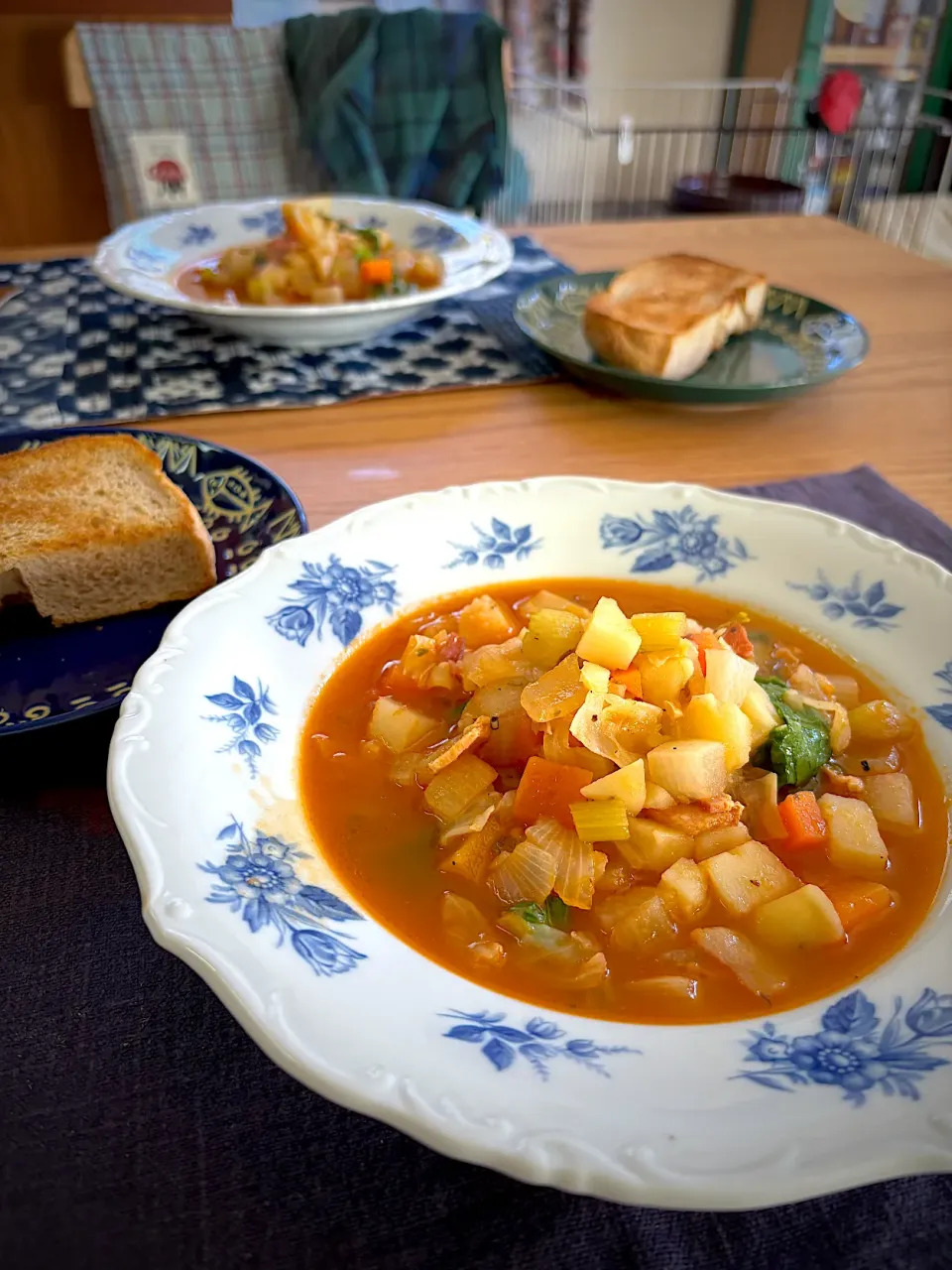 ミネストローネ風の野菜スープ|かおポンさん