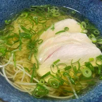 朝ご飯　シンプルにゅうめん‼️とりハム添え|サチ😊さん