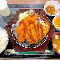 ひのでや食堂のミックスフライ定食|ゆかりさん