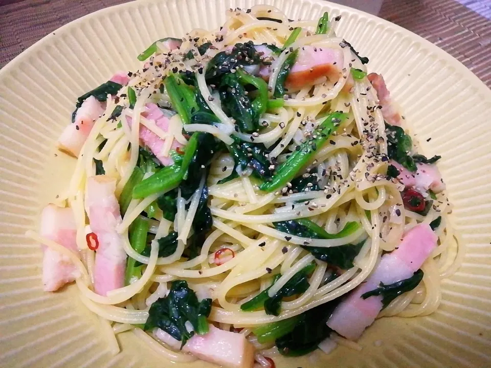 ベーコンとほうれん草の和風パスタ|y.,yuukiさん