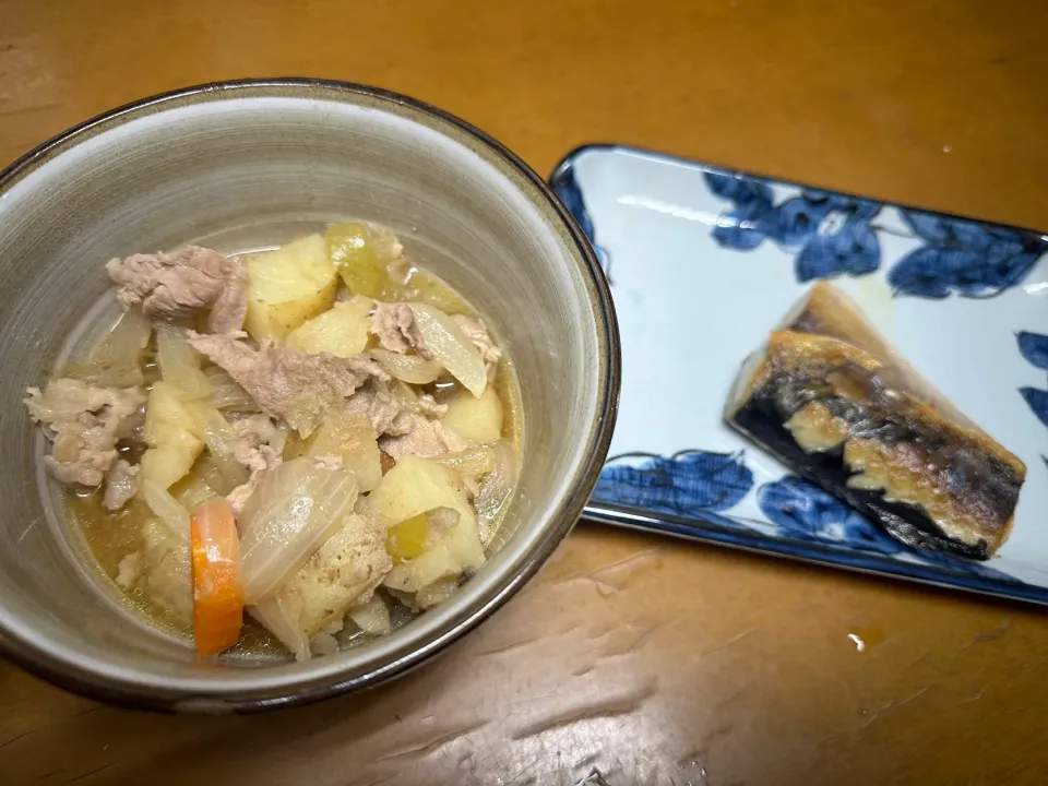 肉じゃが　焼きサバ|安藤巧さん