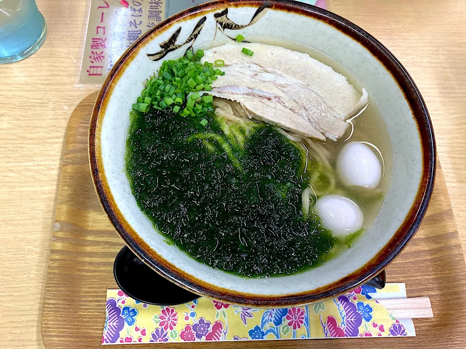 沖縄ご飯その4♡アオサソーキ蕎麦|さくたえさん