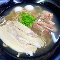 沖縄ご飯その5♡ミックスソーキ蕎麦| さくたえさん