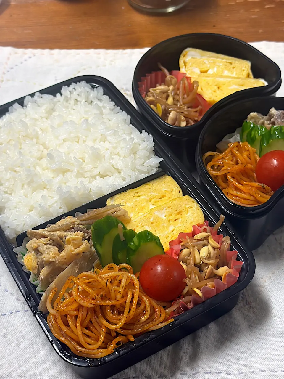 ナポリタンスパ＆肉じゃが弁当|アッキーさん