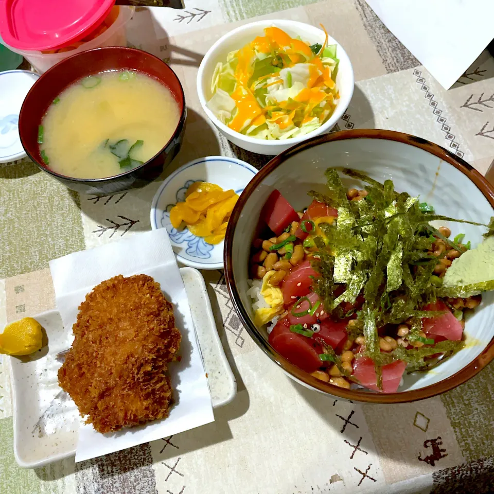 納豆鉄火丼 ヒレカツ1枚セット|T. Wonderさん