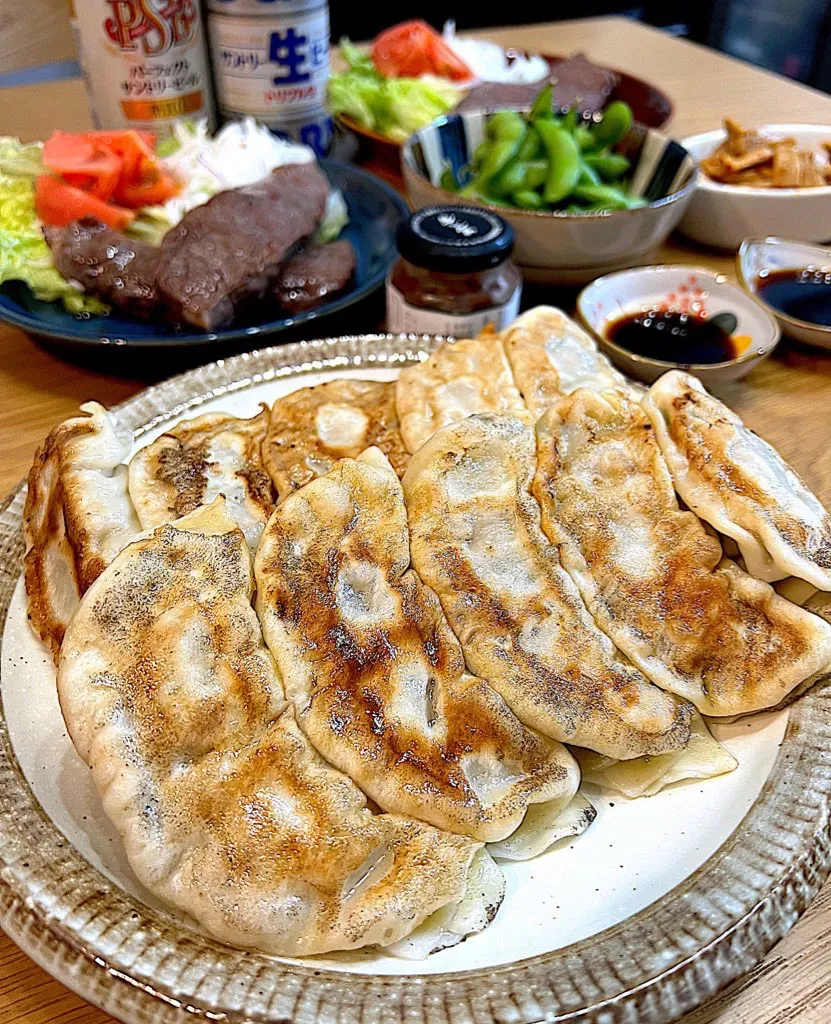 餃子とステーキ|ラゴさん。さん