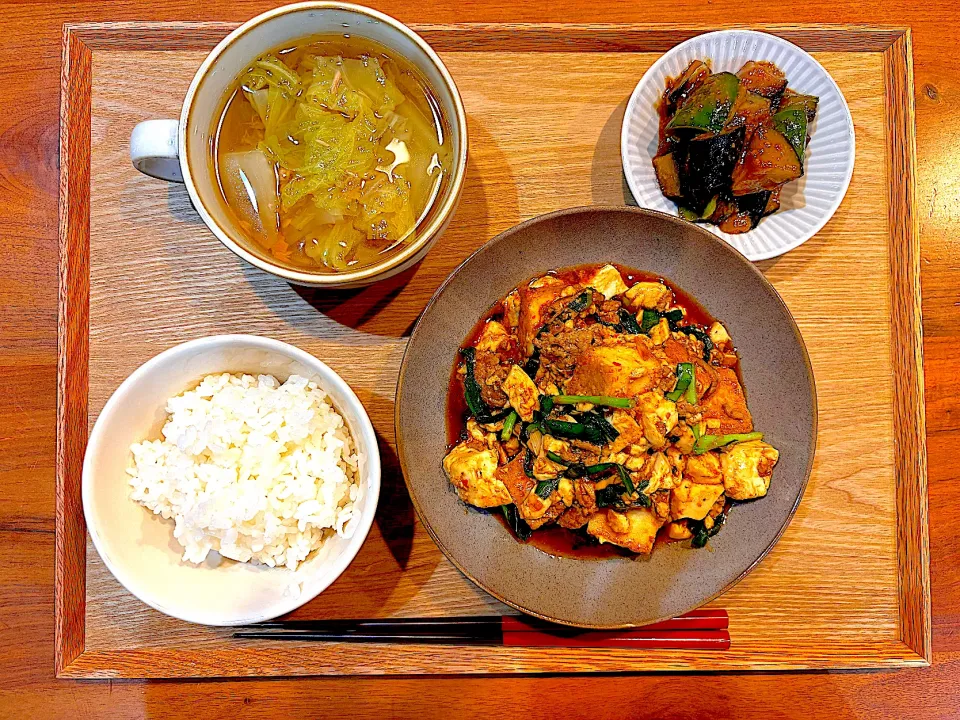 夜ご飯(厚揚げ麻婆豆腐、ナスとピーマンのみそいため、白菜ツナスープ)|cocomikaさん