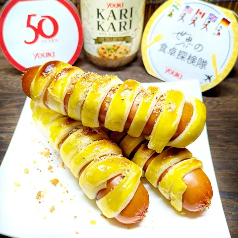 「カリカリトリュフ」を使ってみたSnapdishの料理・レシピ写真:🌏『世界の食卓探検隊』【ソーセージパイ】