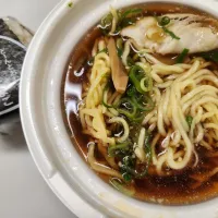 醤油ラーメン、ポークたまごおにぎり