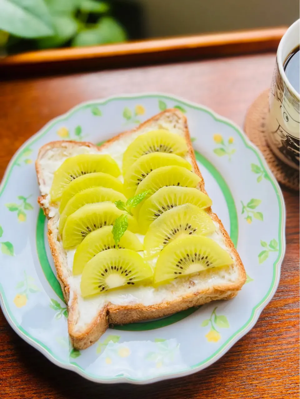 キウイクリームチーズトースト🥝Kiwi Cream Cheese Toast|アッコちゃん✨さん