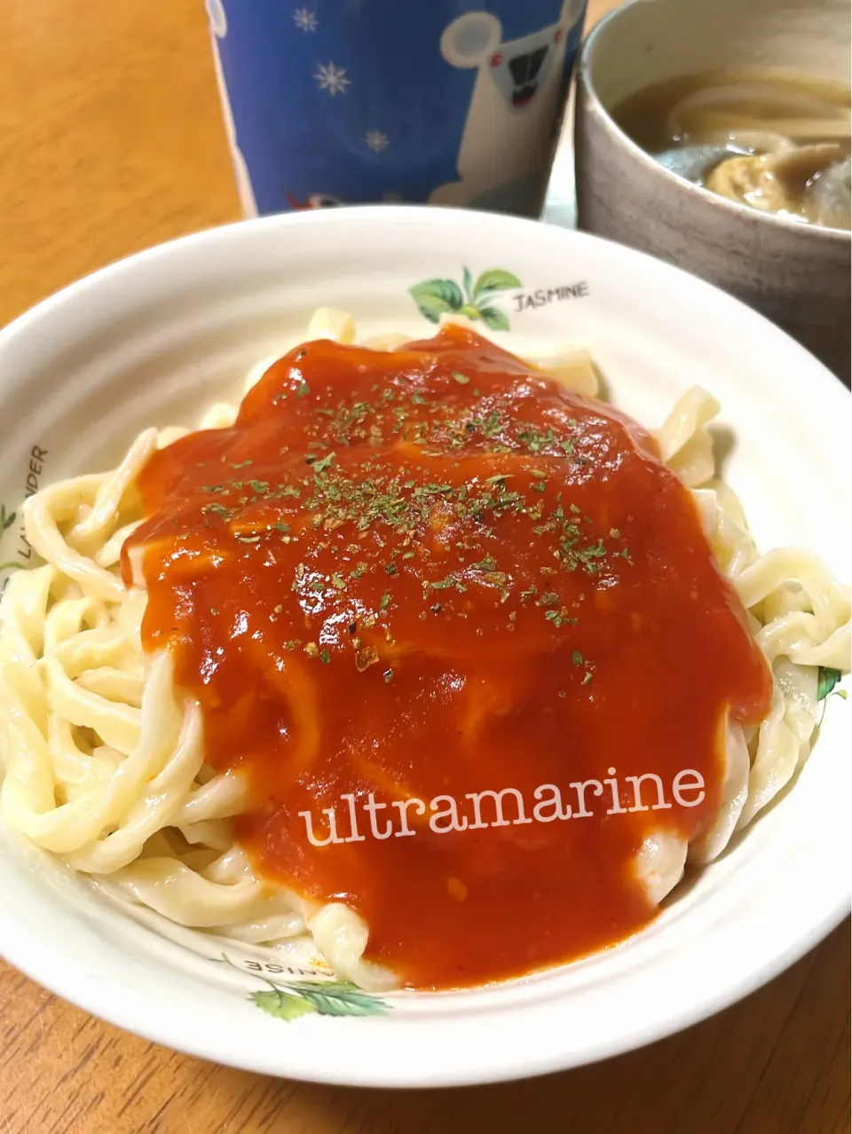 ＊うどんみたいな手打ちパスタと、リメイクトマトソース♪＊|ultramarineさん