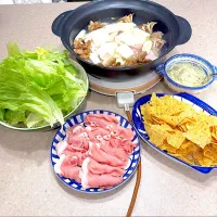 鶏鍋豚しゃぶ鍋🍲！|Mayumiさん