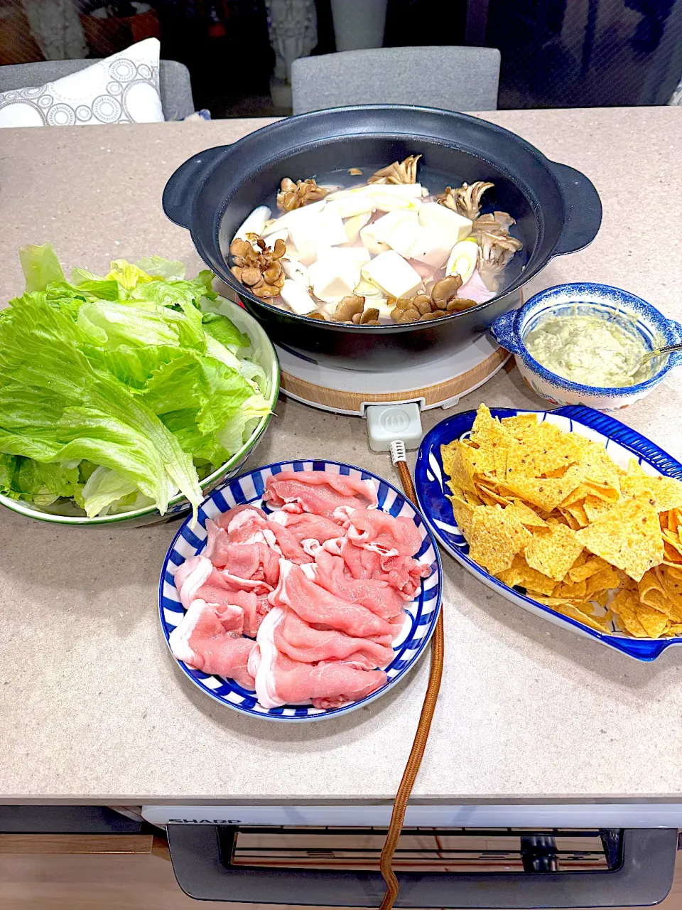 鶏鍋豚しゃぶ鍋🍲！|Mayumiさん