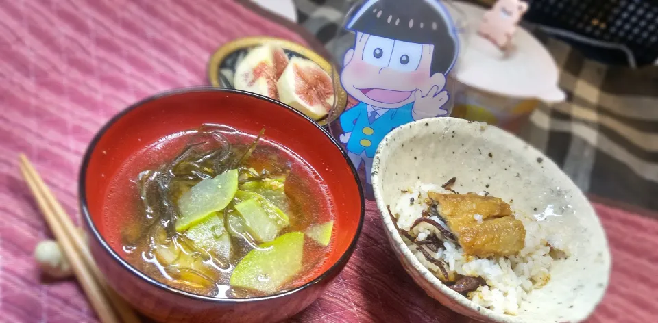 朝食のご飯とお味噌汁|イリヤさん