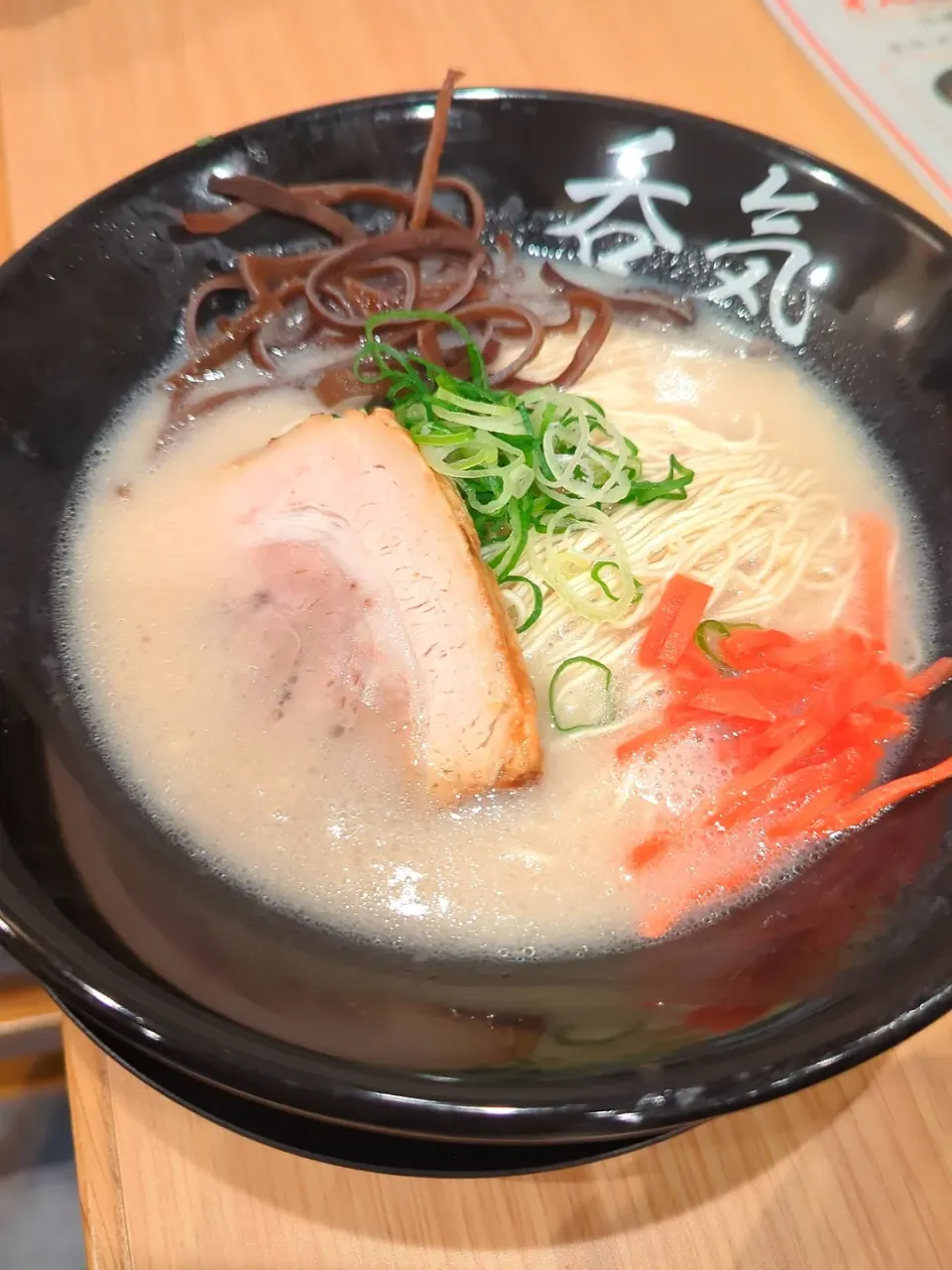 塩とんこつラーメン🍜😋|みぽりん♪さん