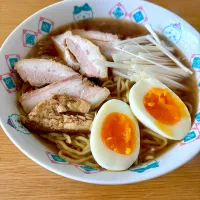 11/28のお昼ごはん~自家製角煮醤油ラーメン~|ゆかｕさん