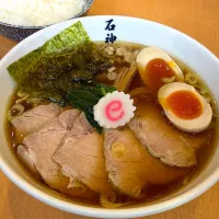 特製ラーメンにライス|マハロ菊池さん