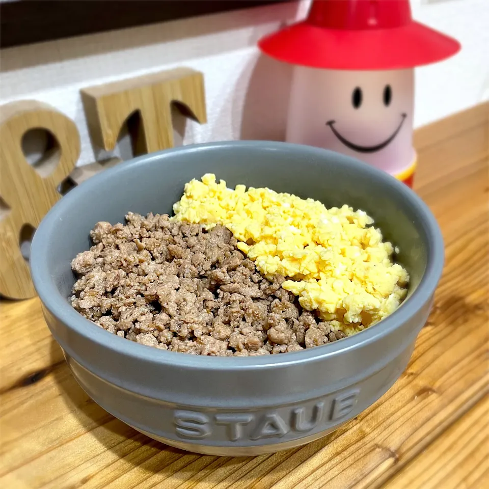 二色丼|まりもこさん