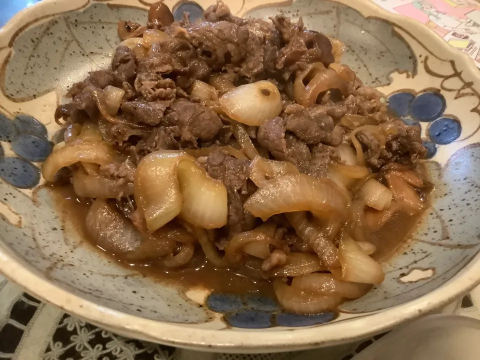 焼肉のタレで炒めた美味しい😋|アライさんさん