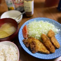 夜　揚げ物　　わかりづらい　　　　鱈と鮭|みちくんさん