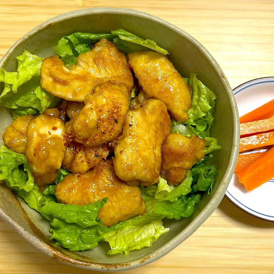 #鶏照り丼 #にんじんのピクルス|トリさん