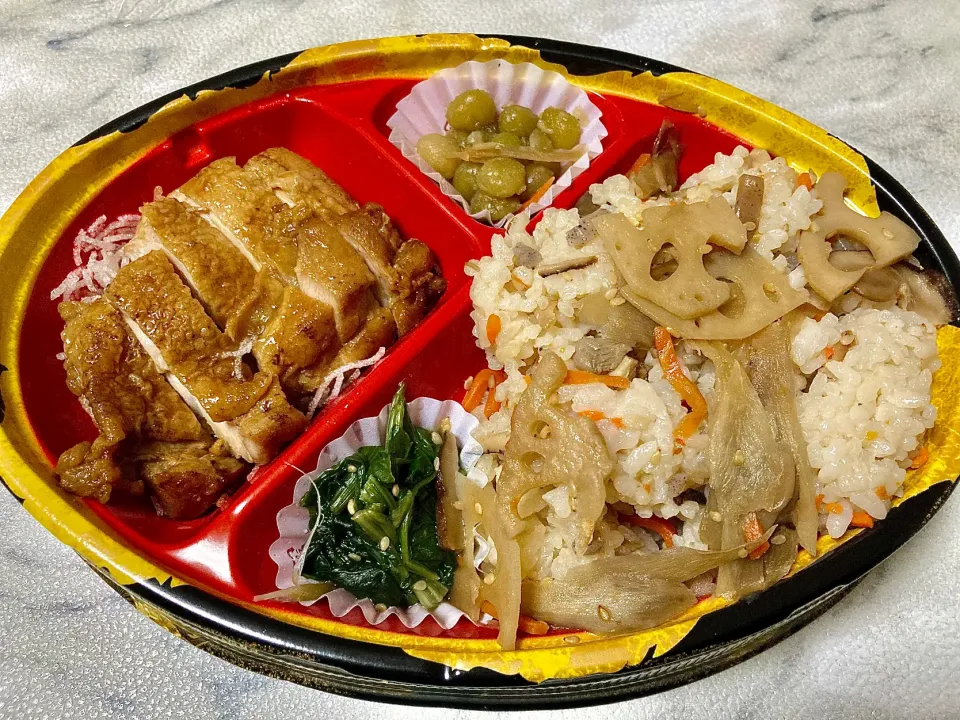 鶏の照り焼き弁当🍱ｺｹｯ🐔|Kojiさん