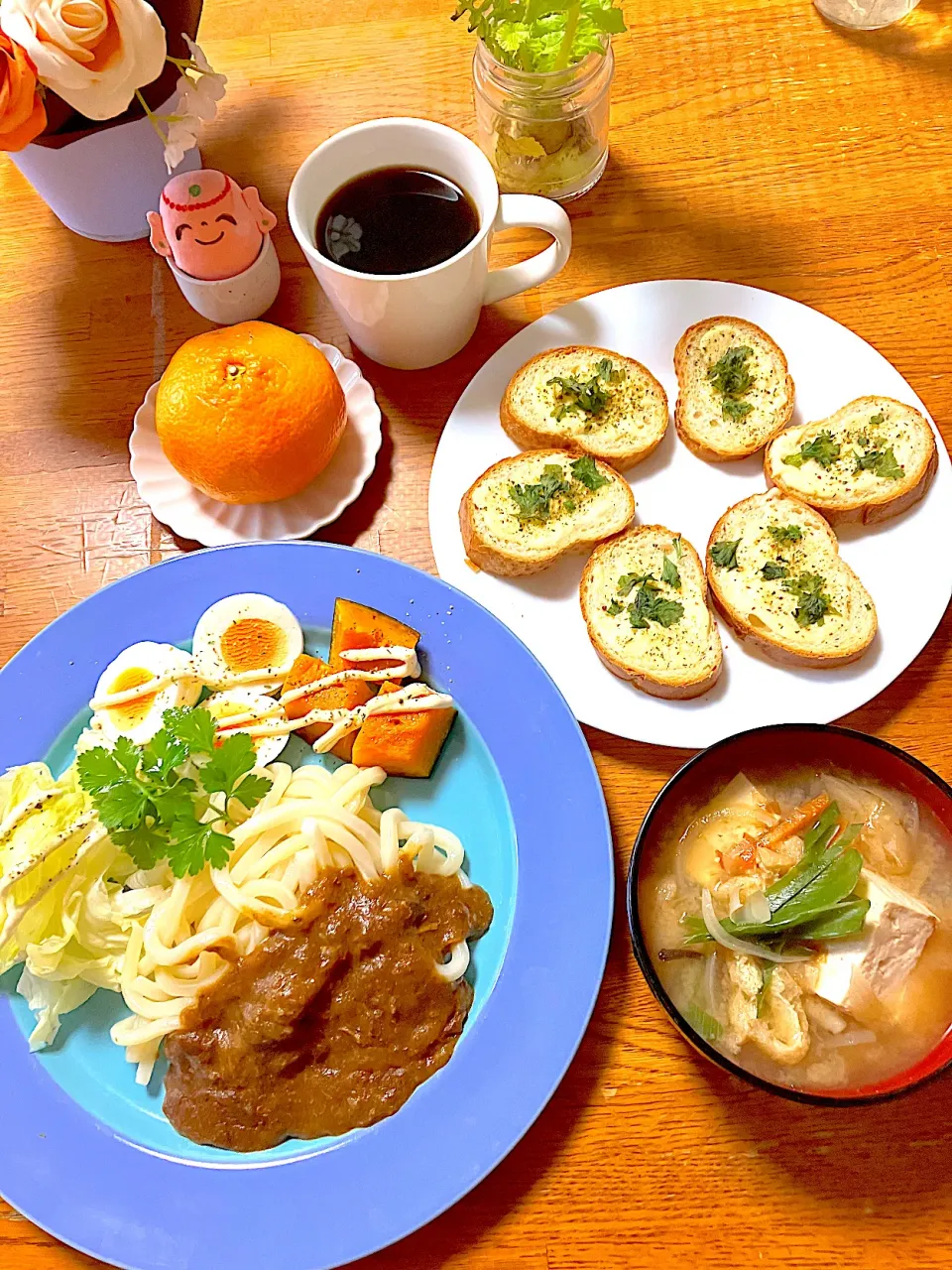 今日の幸せ朝ごはん^ - ^カレーうどん、マジックソルトラスク、具沢山味噌汁^ - ^|HAMI69さん