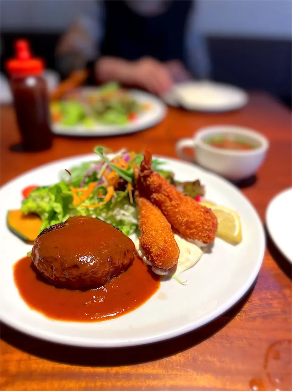 昭和レトロな喫茶店ランチ|弁子さん