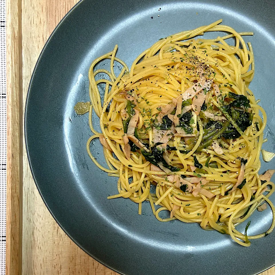 ハムとほうれん草のバター醤油パスタ|miyabiさん