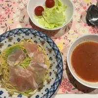 お昼ご飯🎵生ハムパスタ|kiyominさん